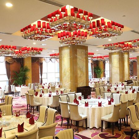 Ramada Chengdu North Hotel Exterior foto